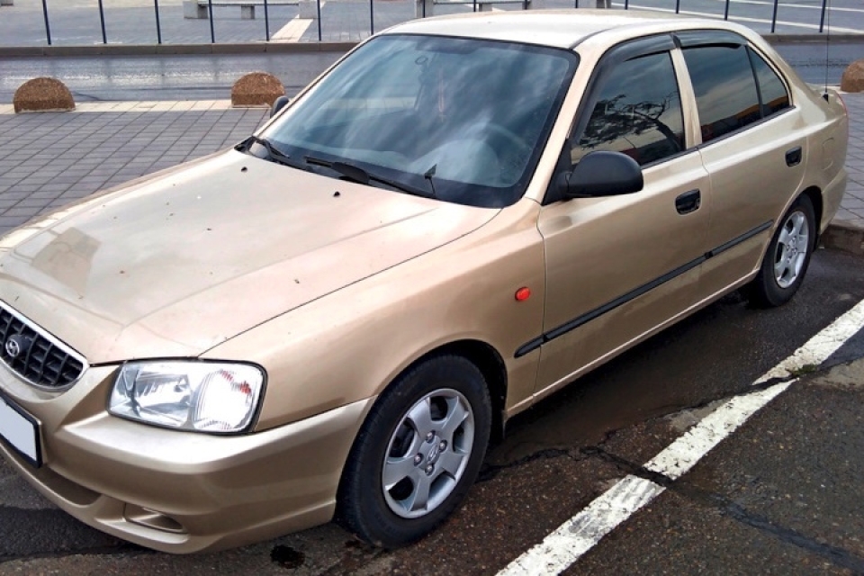 Hyundai Accent