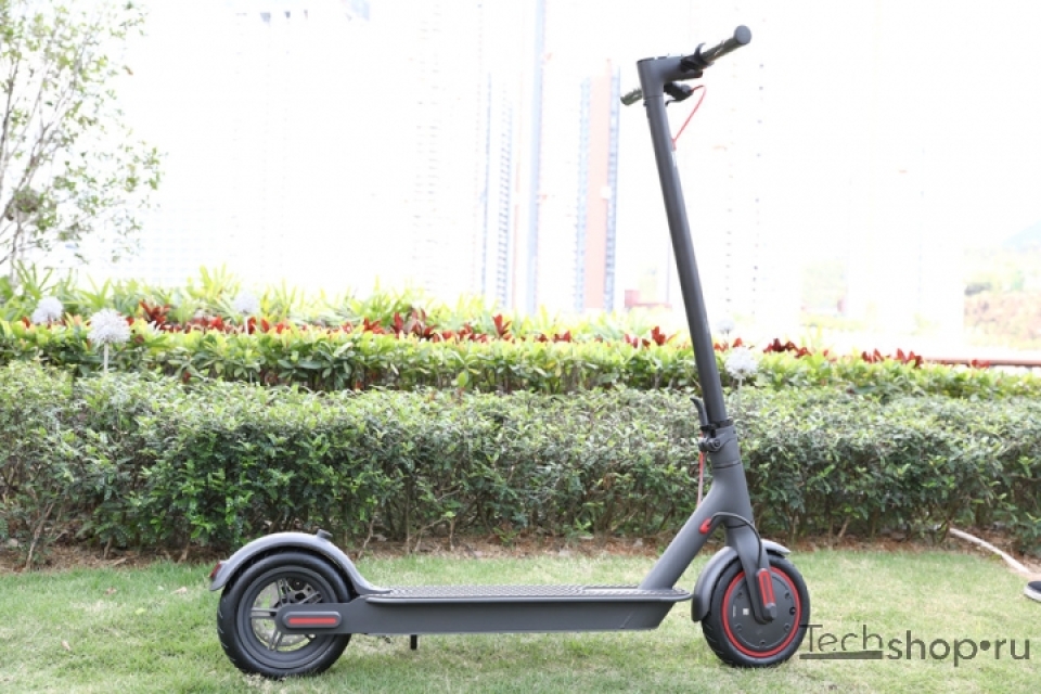 Xiaomi Mi Electric Scooter M365