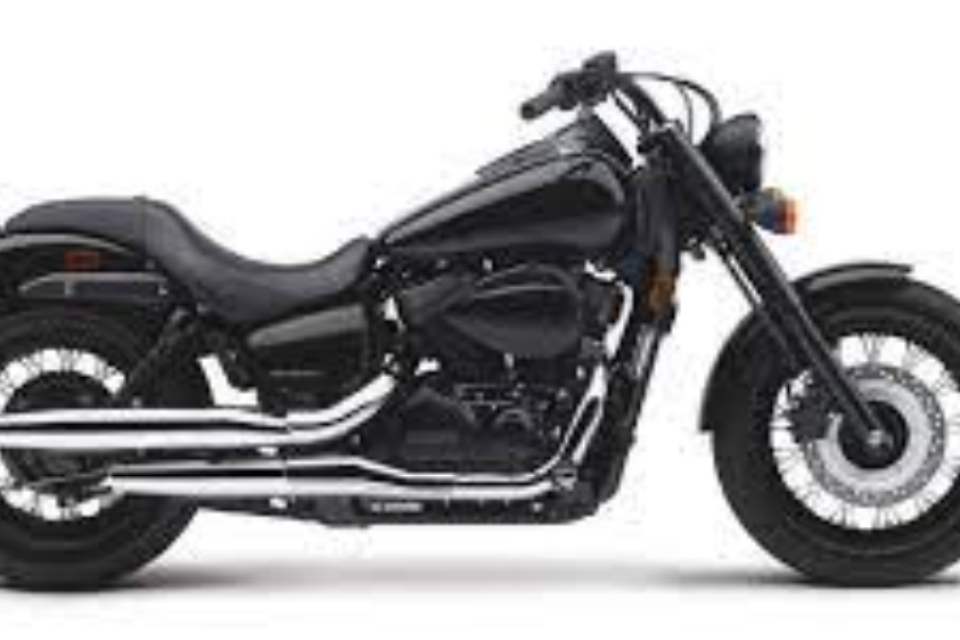 Honda Shadow 750 Black Spirit