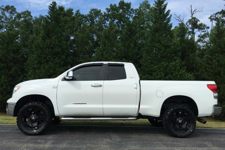 Toyota Tundra