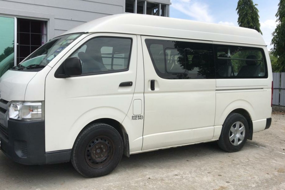 Toyota HiAce