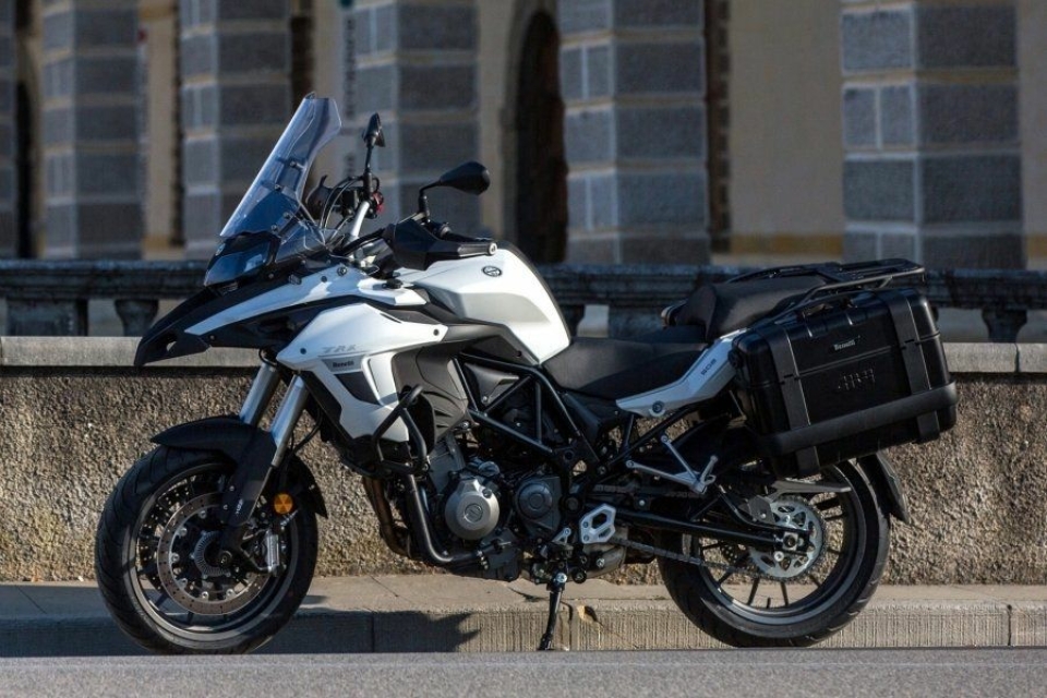 Benelli TRK 502