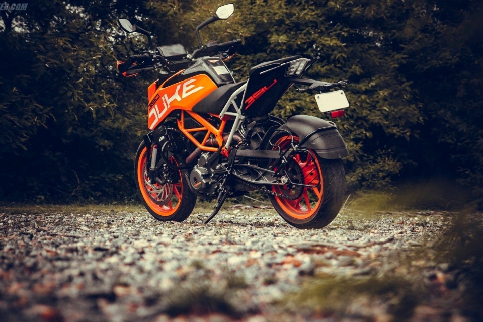 KTM 390 Duke