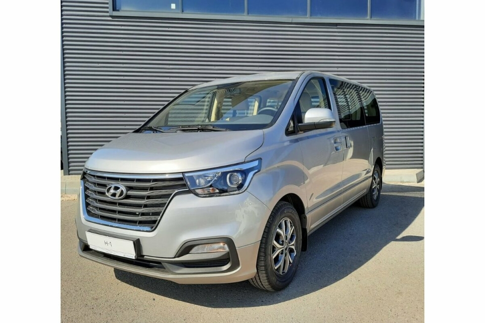 Hyundai H-1