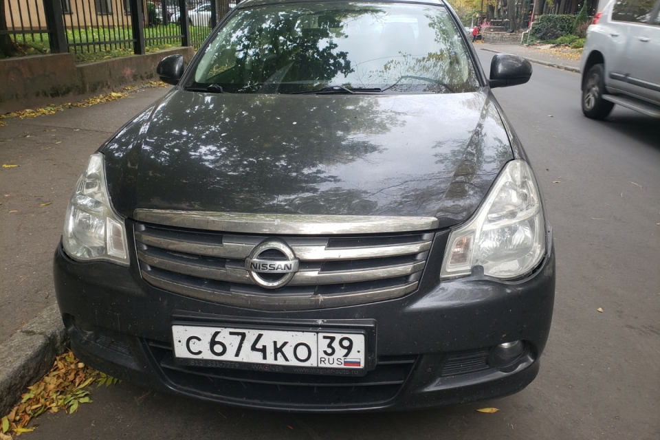 Nissan Almera