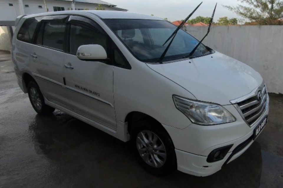 Toyota Innova