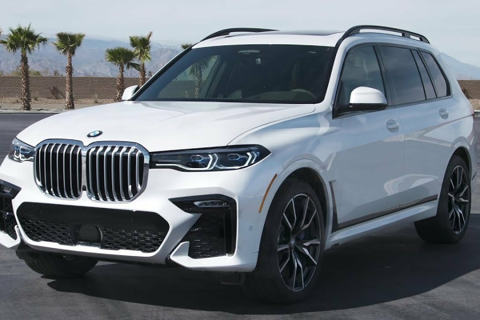 BMW X7