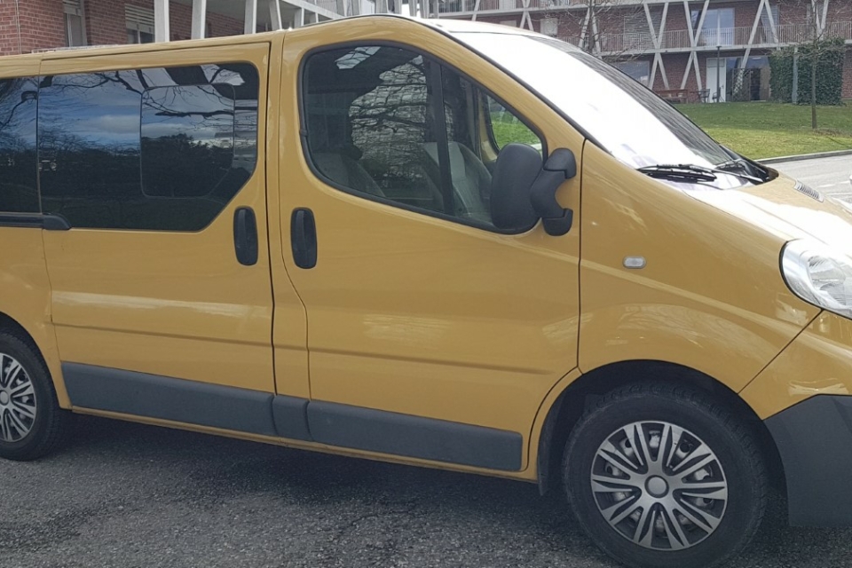 Nissan NV200