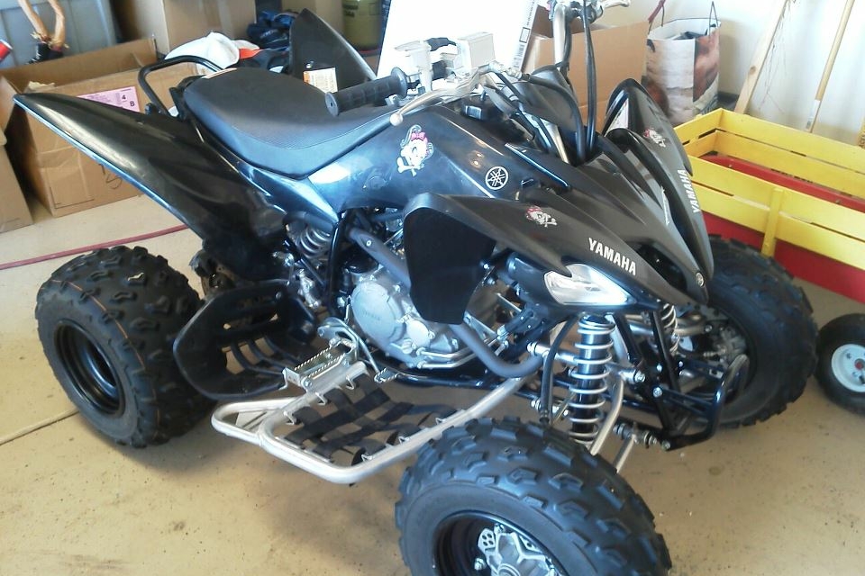 Yamaha raptor 250