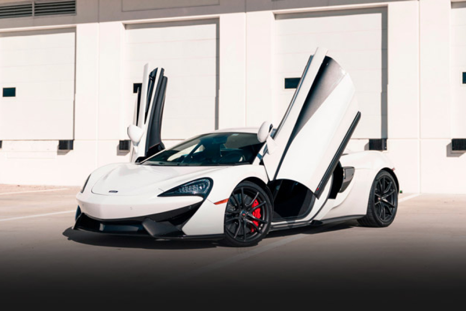 McLaren 570S