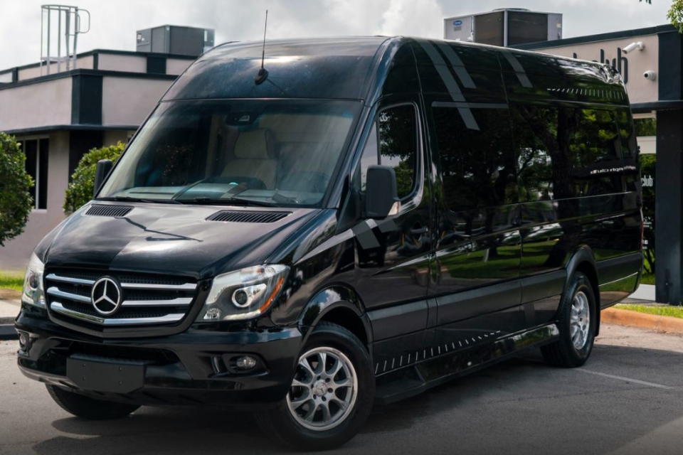 Mercedes-Benz Sprinter