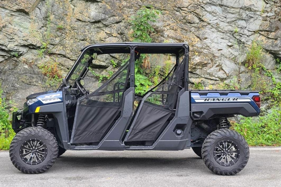 Polaris RANGER EV