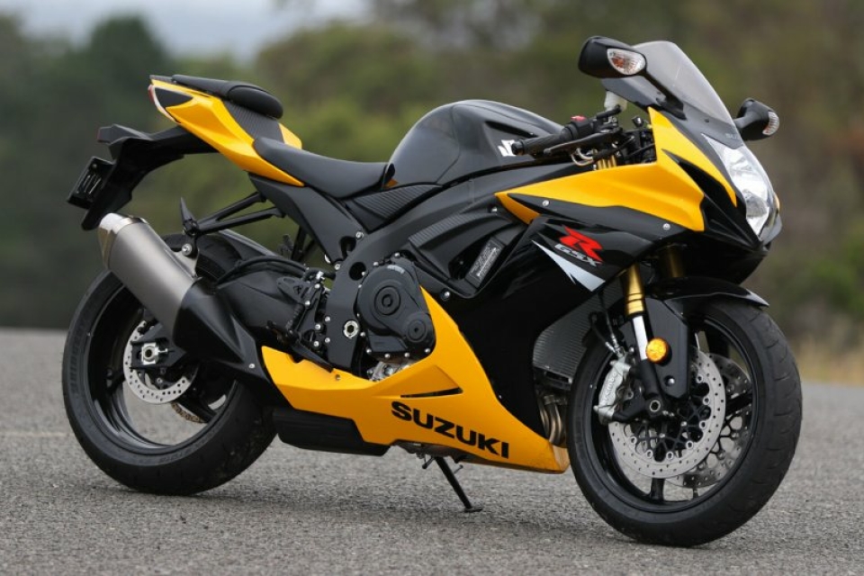 Suzuki GSX-R750