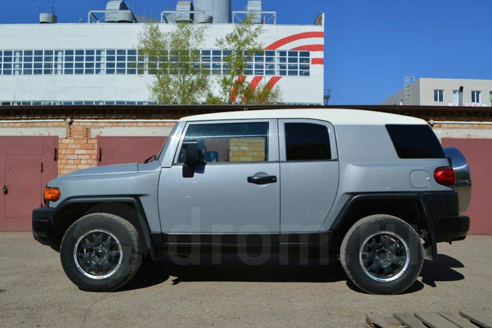 Toyota FJ Cruiser