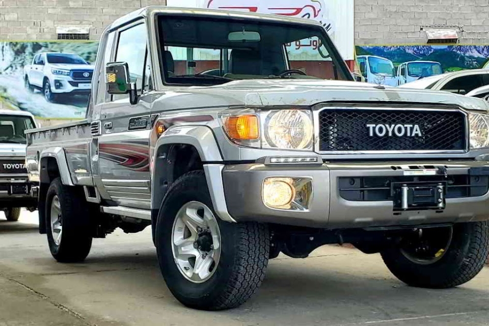 Toyota Land Cruiser