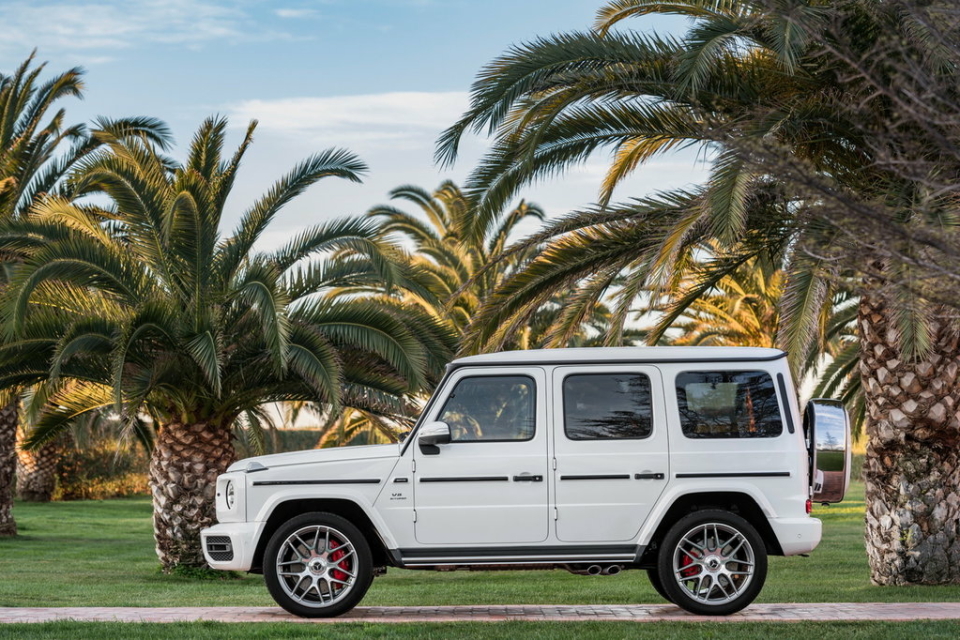 Mercedes-Benz G-class