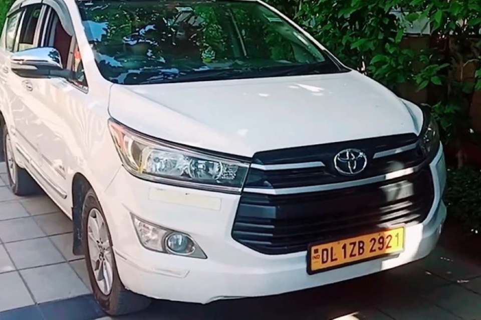 Toyota Innova Crysta