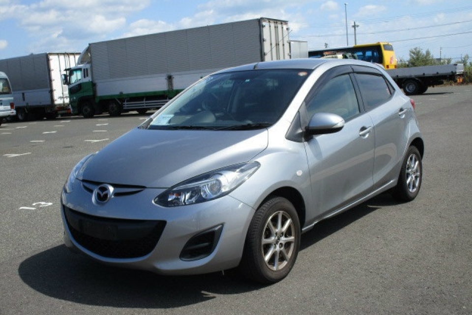 Mazda Demio