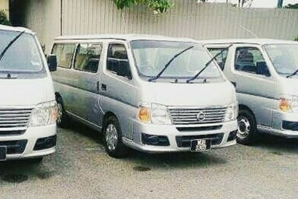 Nissan Urvan