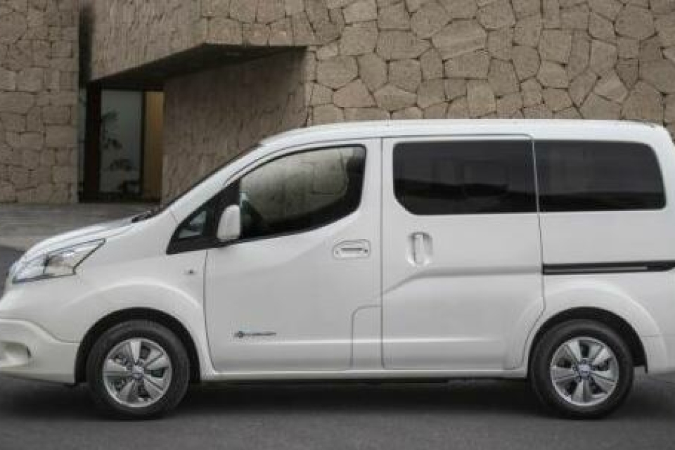 Nissan Evalia NV200