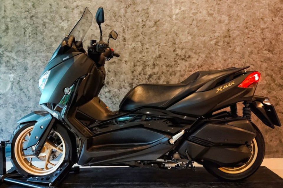 Yamaha X-MAX 300