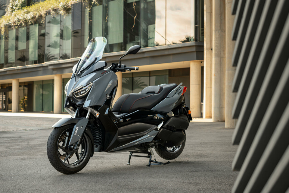 Yamaha X-MAX 300