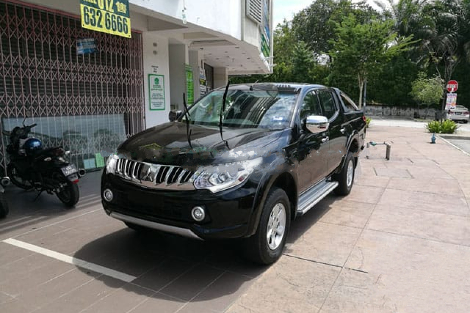 Mitsubishi Triton