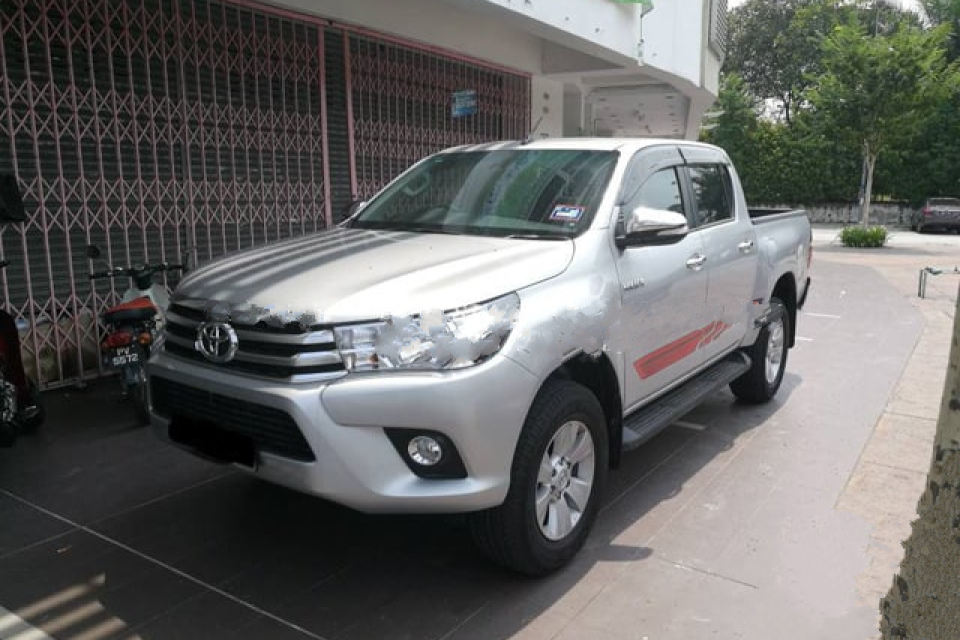 Toyota Hilux