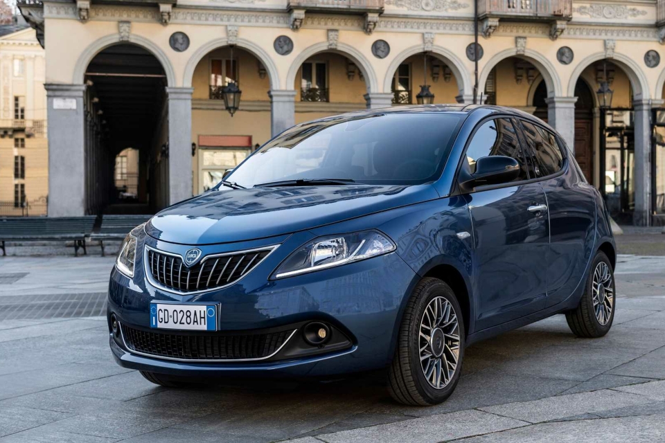 Lancia Ypsilon