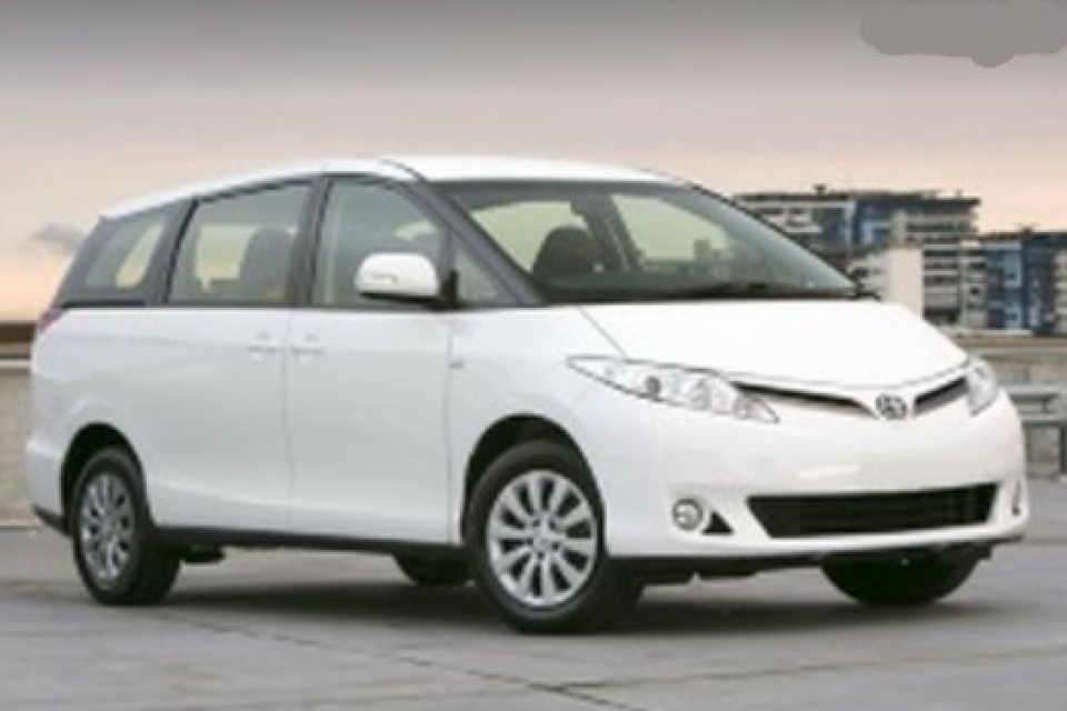 Toyota Tarago