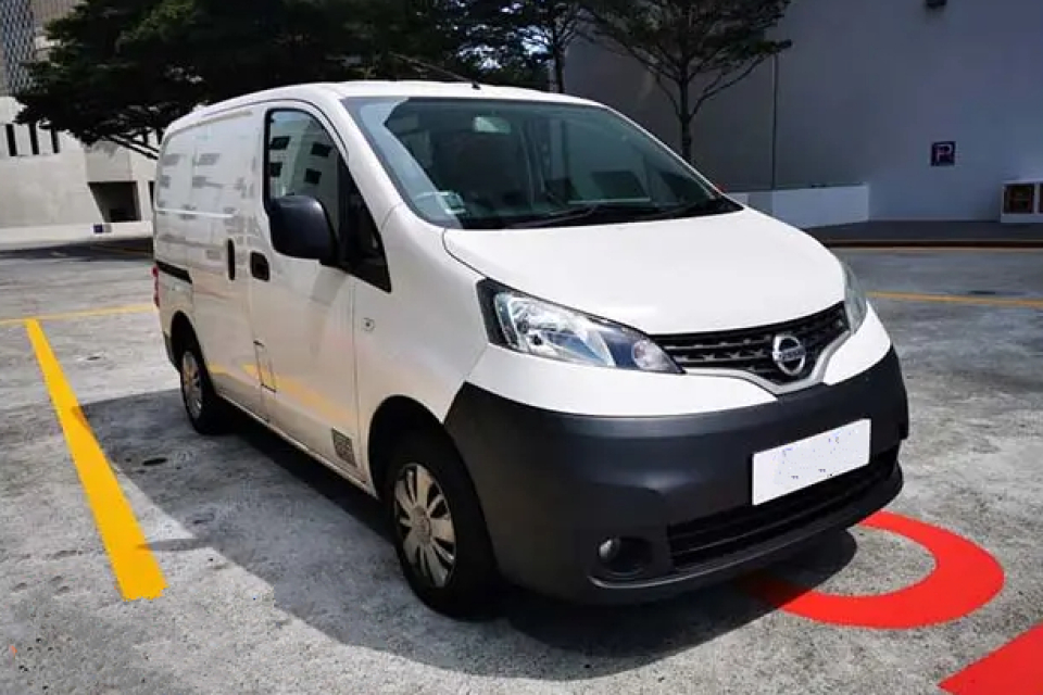 Nissan NV200