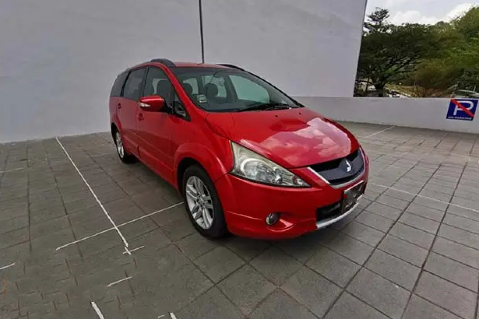 Mitsubishi Grandis