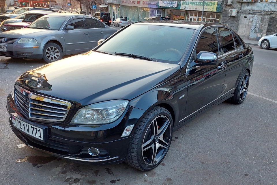 Mercedes-Benz C-class