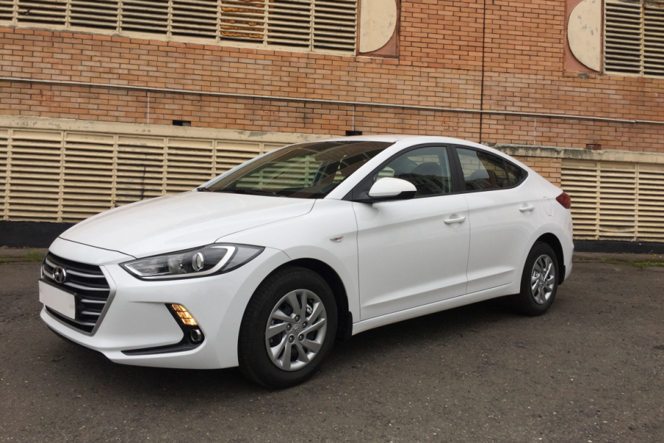 Hyundai Elantra