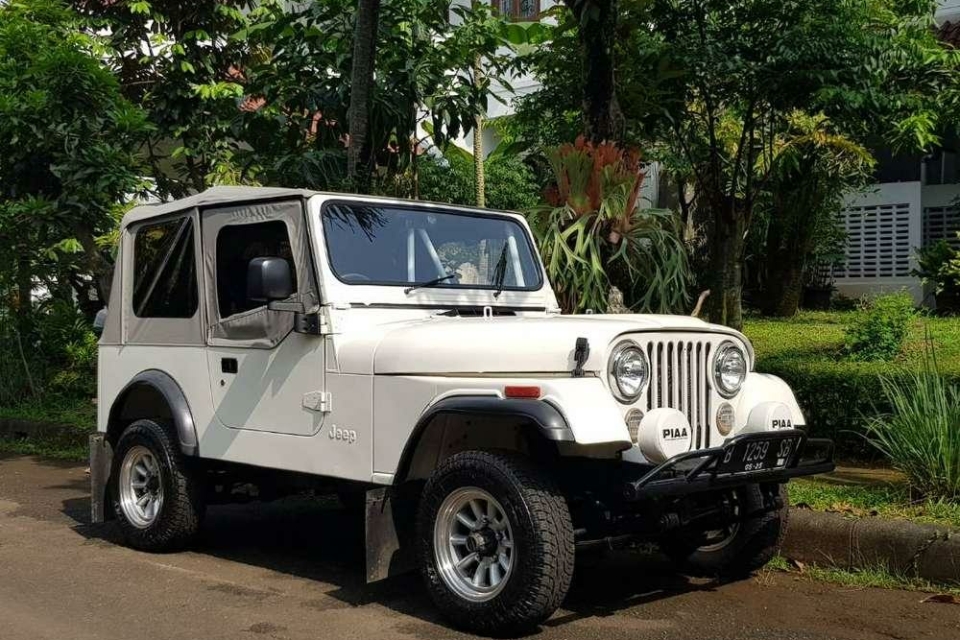 Jeep CJ