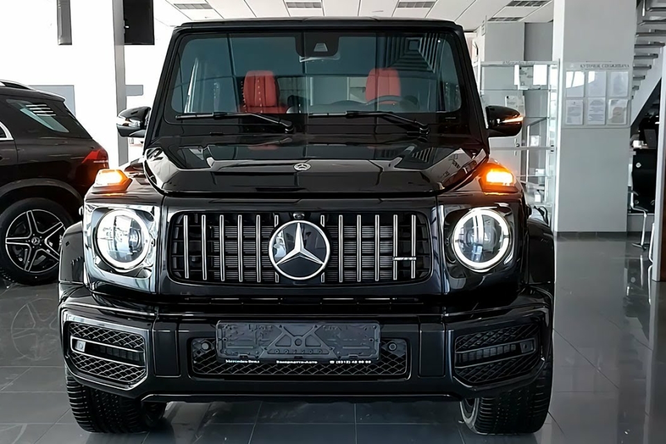 Mercedes-Benz G-class