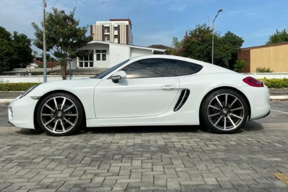 Porsche Cayman