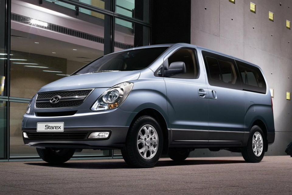 Hyundai Starex