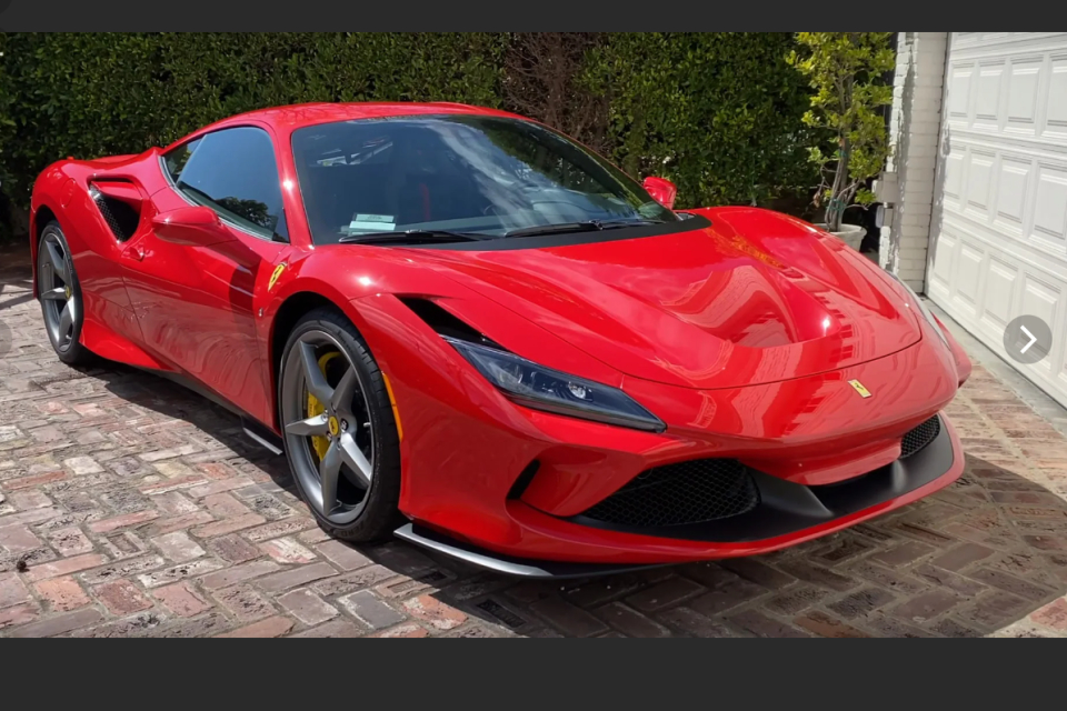 Ferrari F8