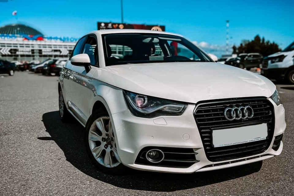 Audi A1