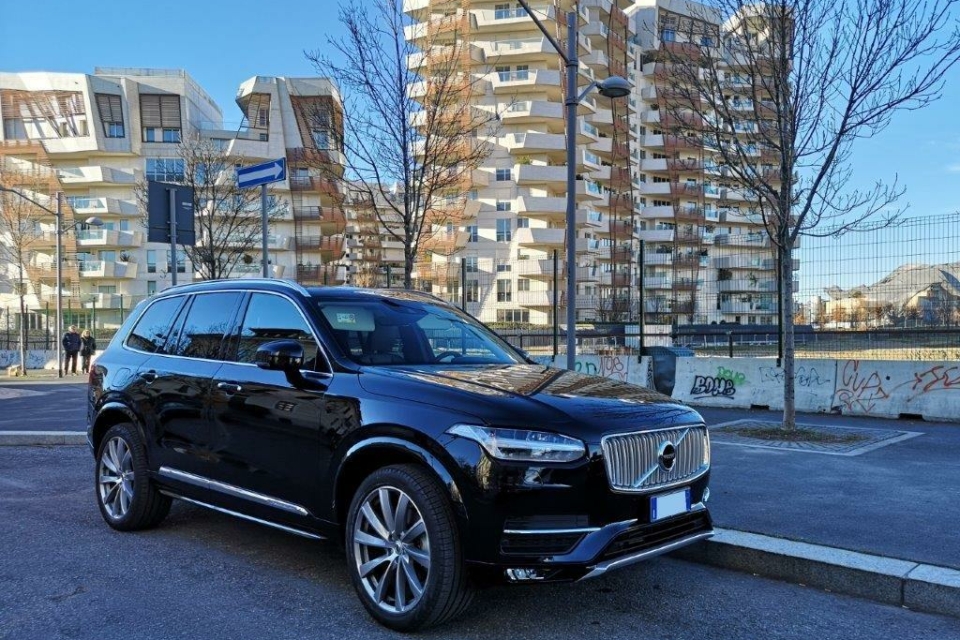 Volvo XC90