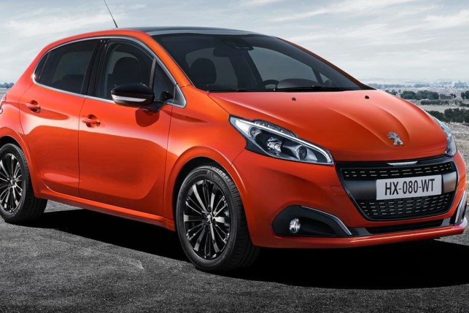 Peugeot 208