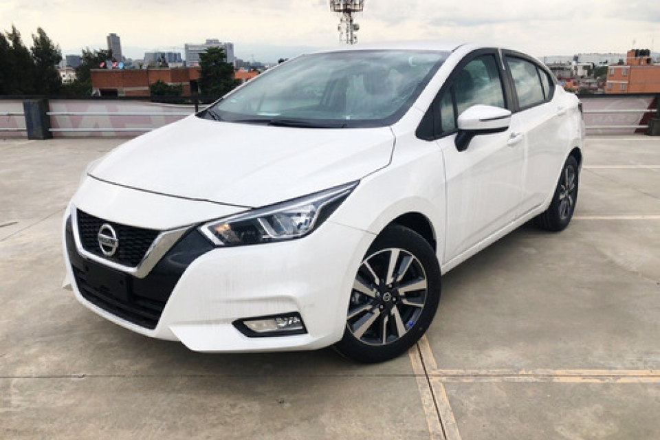 Nissan Versa