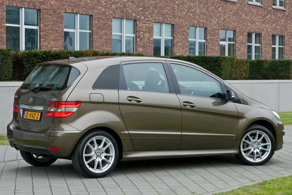 Mercedes-Benz B-class