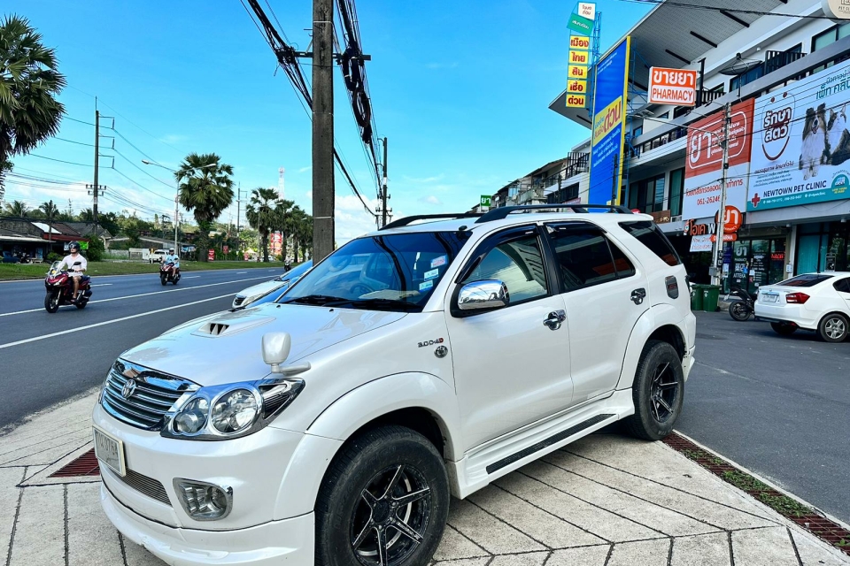 Toyota Fortuner