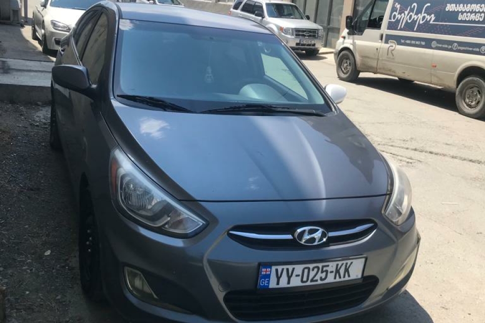 Hyundai Accent