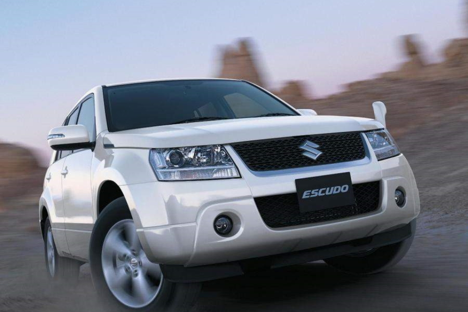 Suzuki Escudo