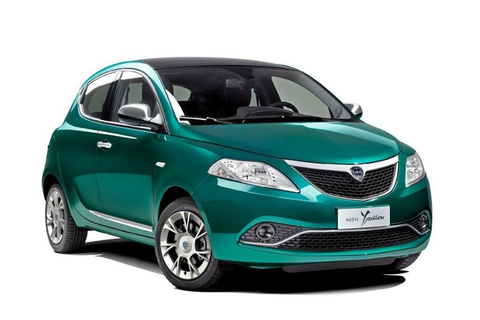 Lancia Ypsilon or similar