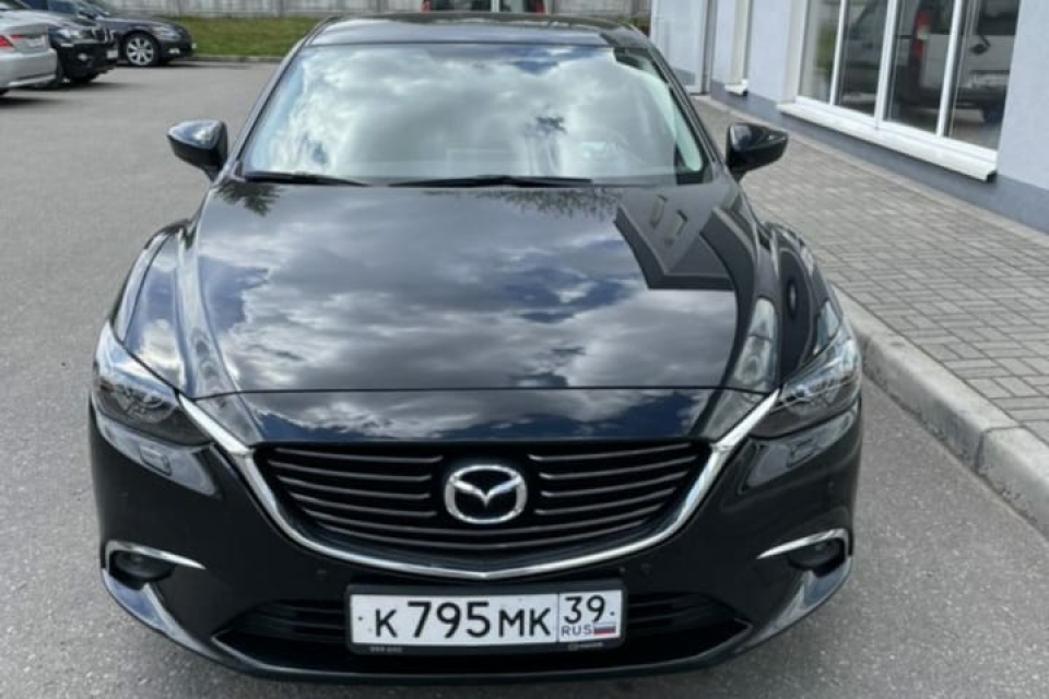 Mazda 6