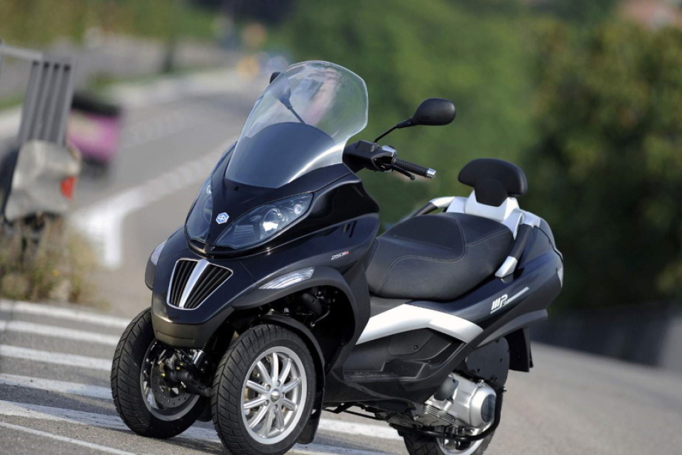 Piaggio MP3 500 LT